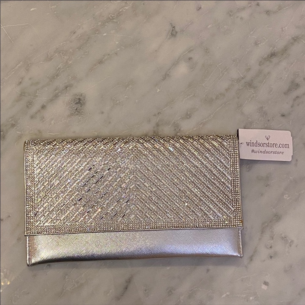 Windsor clutch purse